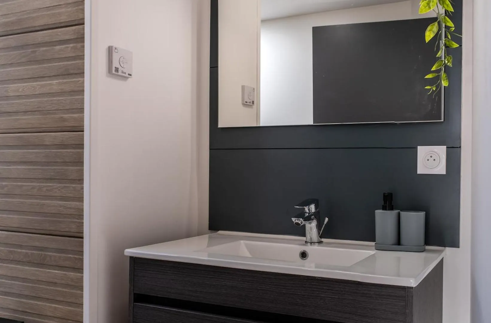 Appartement Lumineux A 600M De La Plage Locquirec 0*,